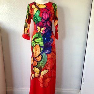 Vietnamese traditional dress/Ao Dai